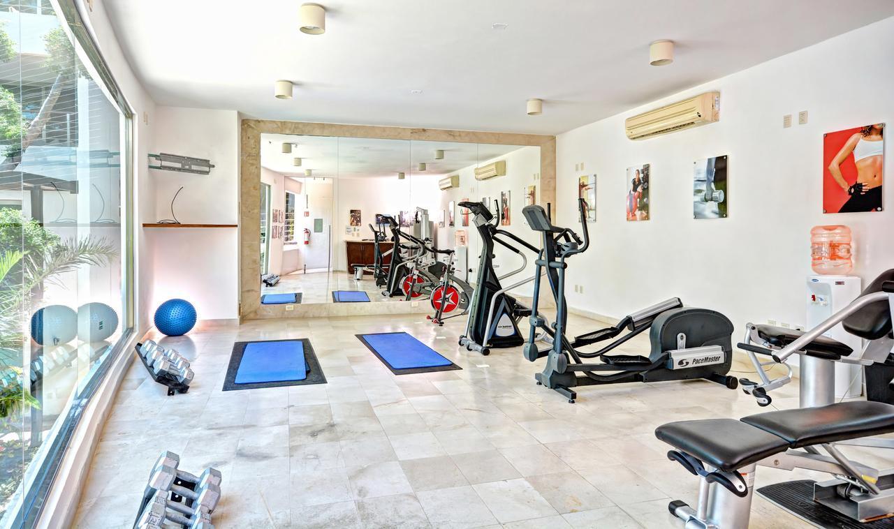 Luxurious & Central Condo In Playa Steps From The Beach Playa del Carmen Exteriör bild