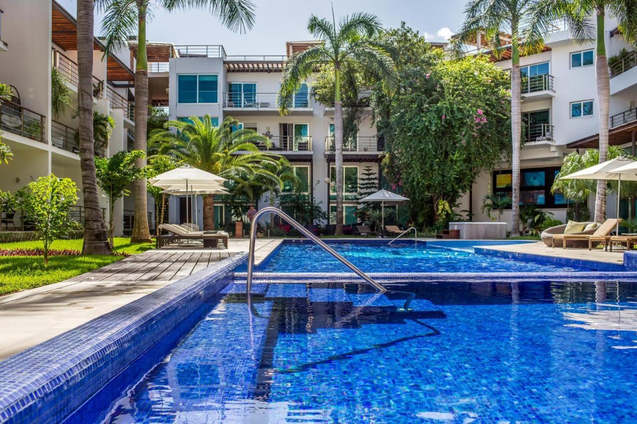 Luxurious & Central Condo In Playa Steps From The Beach Playa del Carmen Exteriör bild